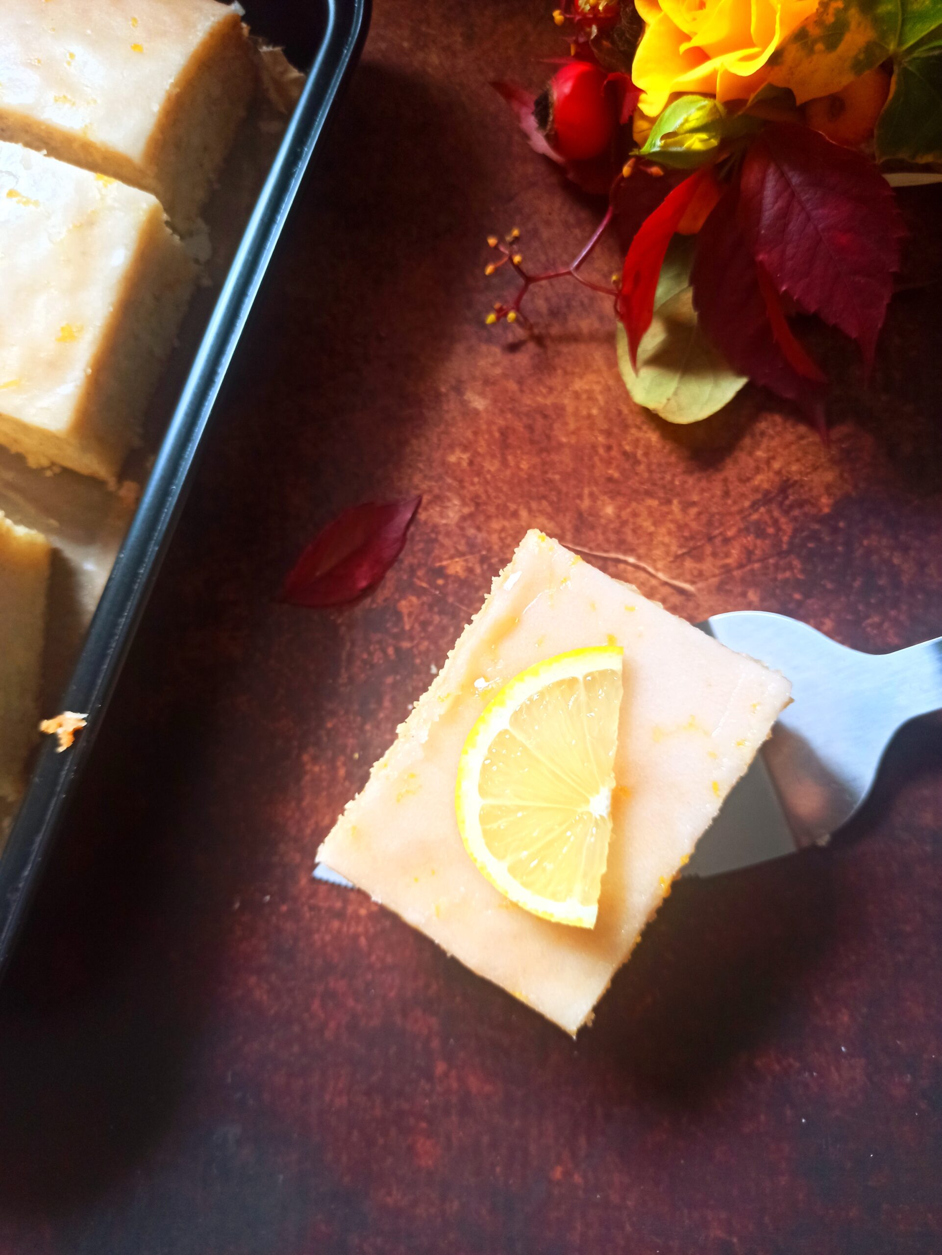 Schneller veganer Zitronenkuchen vom Mini Blech